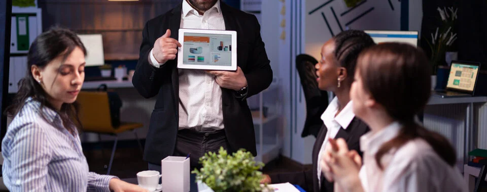 Crafting a Digital Identity: The Art of Agency